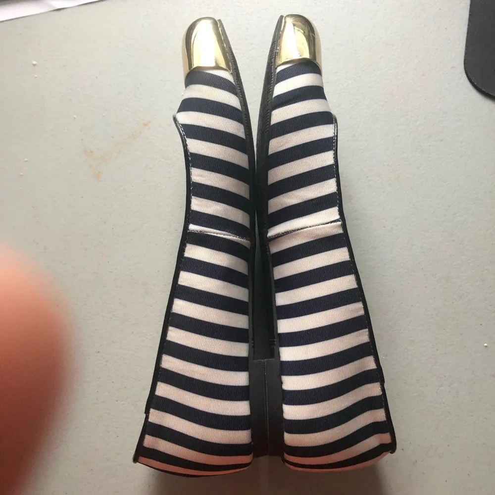Forever 21 flats